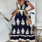 Vestido acampanado con dobladillo con volantes y cintura ceñida con ribete, manga japonesa