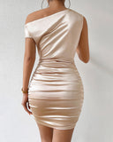 Vestido de noche satín fiesta corto con hombros oblicuos para mujer