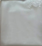 Vestido de novia de sirena de princesa de encaje sin espalda con perspectiva de cola blanca